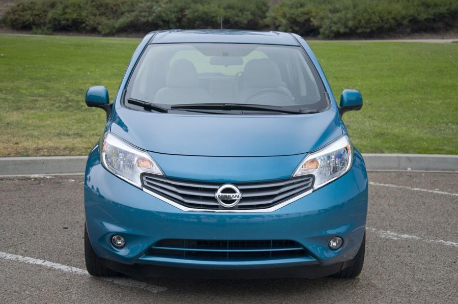  Nissan Versa Note 2014 года  (фото 43 из 137)